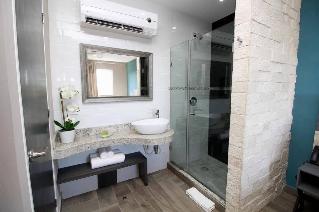 Illusion Xpress I Attraction Hotel Deluxe Playa del Carmen Eksteriør billede