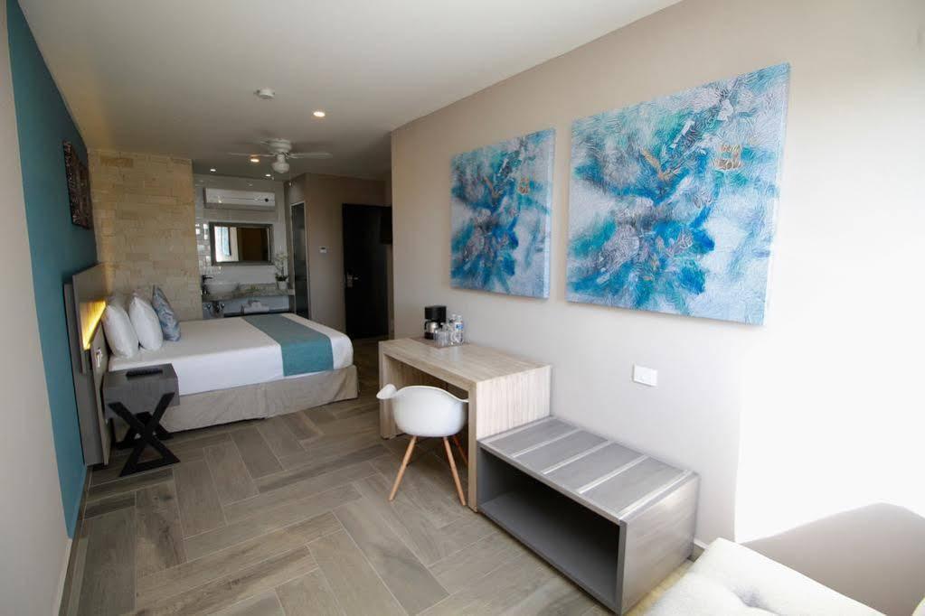 Illusion Xpress I Attraction Hotel Deluxe Playa del Carmen Eksteriør billede