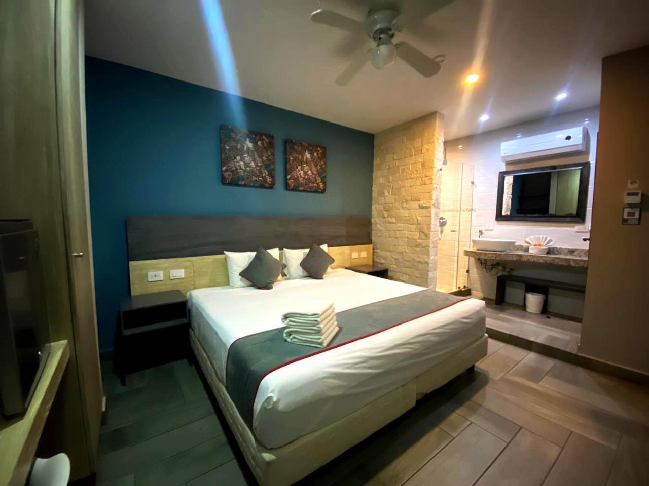 Illusion Xpress I Attraction Hotel Deluxe Playa del Carmen Eksteriør billede